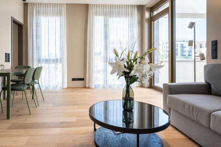 Ferienwohnung für 4 Personen, mit Ausblick und Terrasse sowie Seeblick in Zwenkau - 4