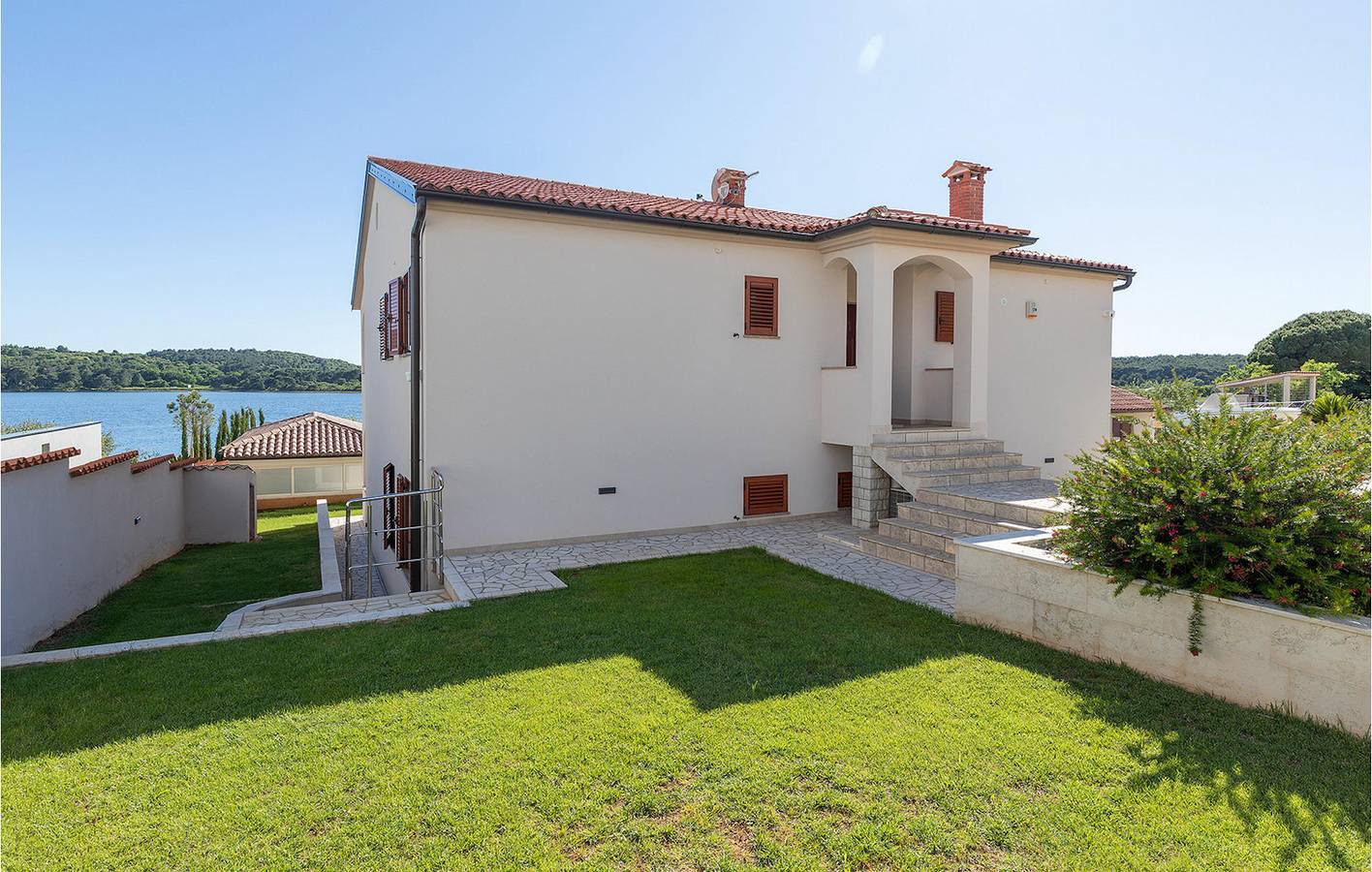Charmant appartement de deux chambres avec piscine près d'une plage naturiste in Pomer, Côte Sud d'Istrie