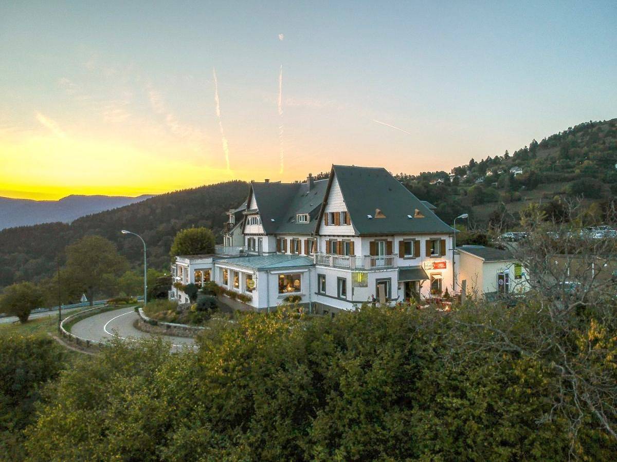 Logis Hôtel Restaurant Panorama in Hohrod, Parc naturel régional des Ballons des Vosges