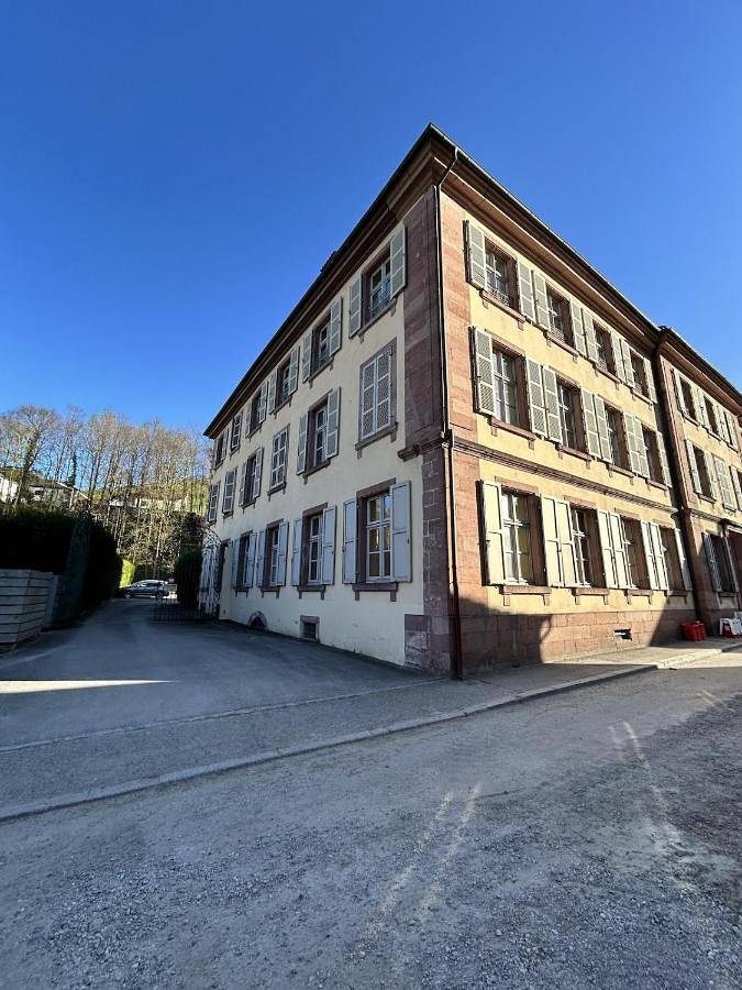 Gîte pour 5 personnes, avec Jardin et Vue dans Office De Tourisme Du Val D Argent
