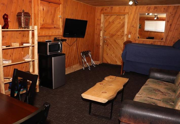 Station pour 2 personnes, avec jacuzzi ainsi que piscine et terrasse à Wapiti - 3