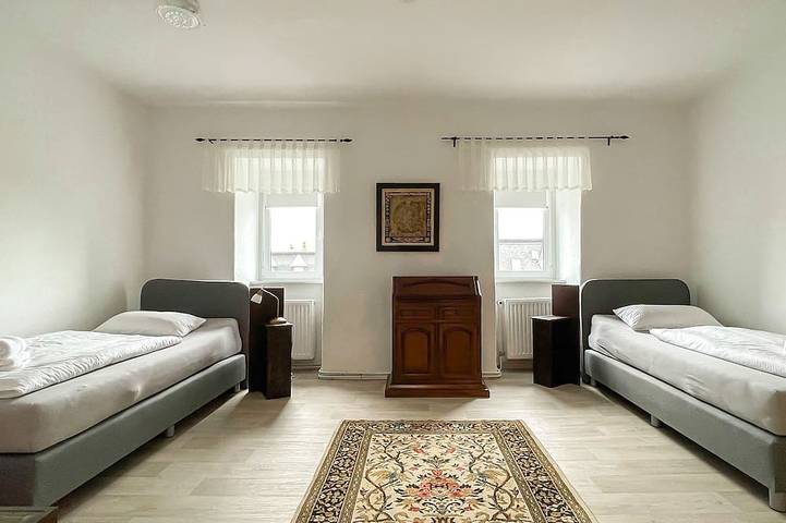 Ganze Wohnung, Fuchsbau - Ferienwohnung im historischen Altbau in Senftenberger See, Senftenberg