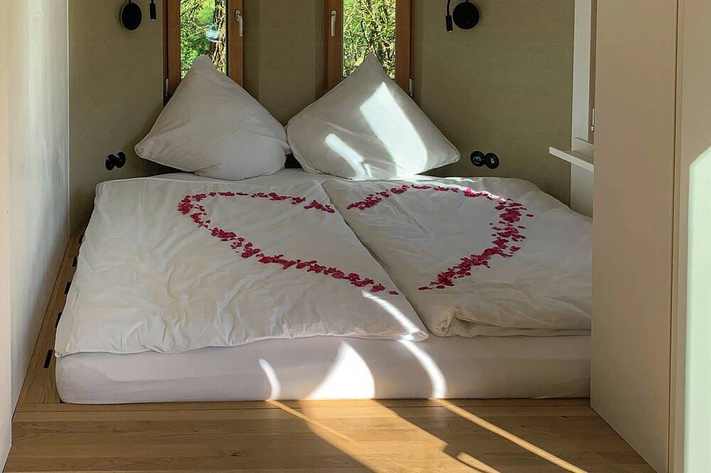 Autarkes Tiny House in den Salzwiesen Eiderstedts in Poppenbüll, Eiderstedt