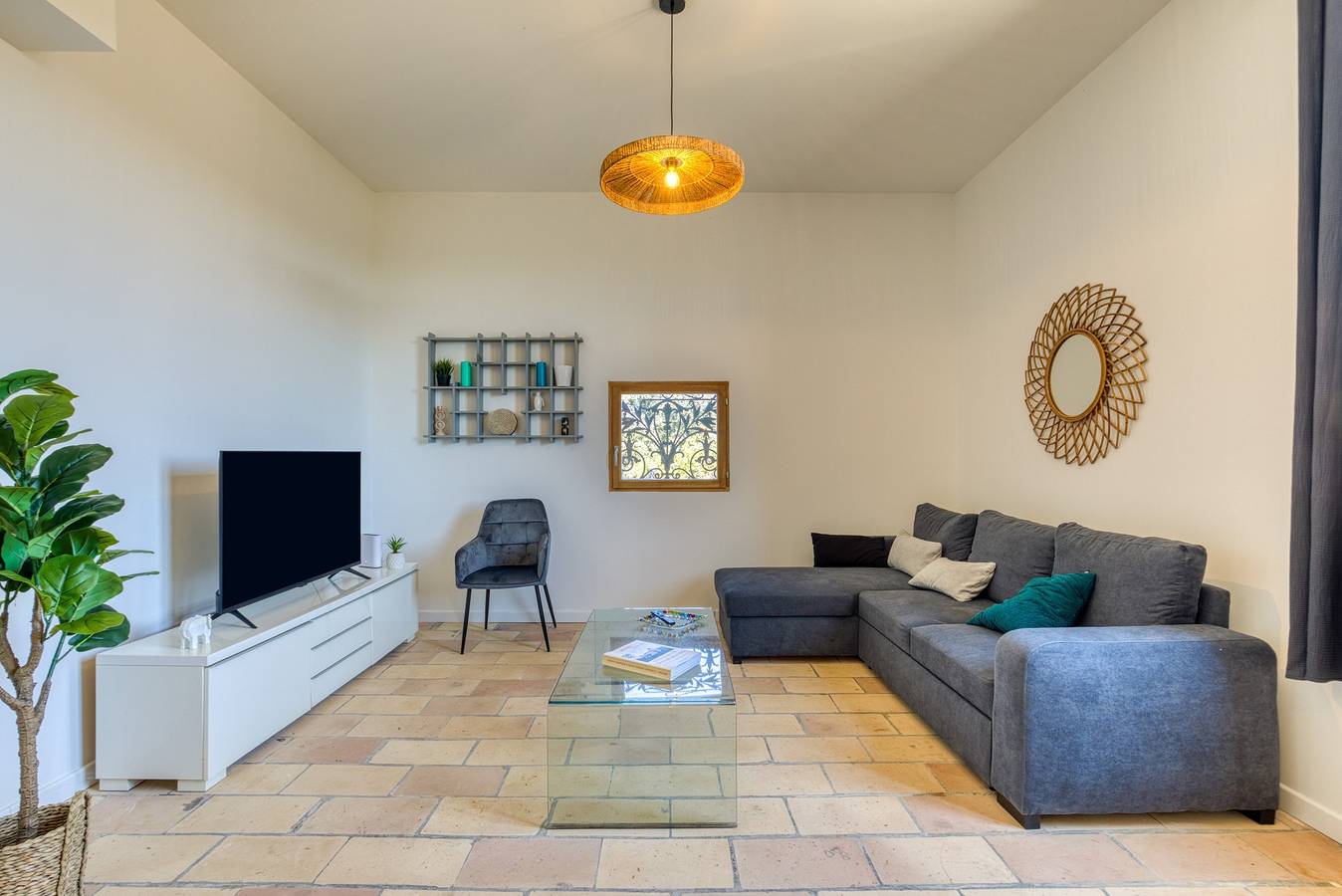Maison de vacances « Maison Au Cœur De La Garrigue » avec jardin privé et Wi-Fi in Portiragnes, Côte d'Améthyste