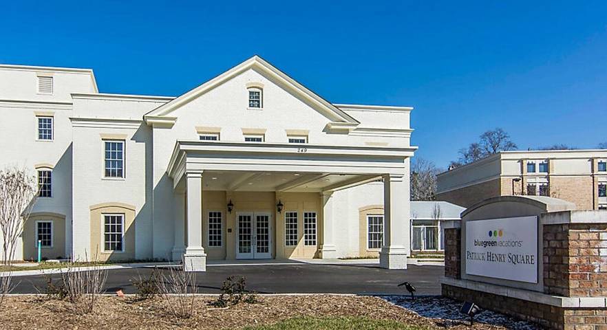 Vacation rental for 4 people, with pool in Williamsburg