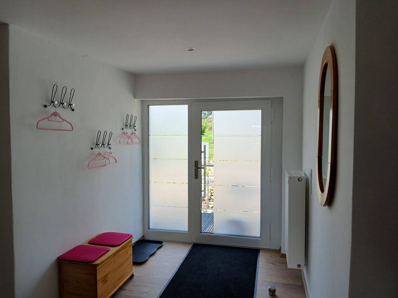 Ganze Ferienwohnung, Ferienwohnung am Steingärtchen - 5 Bett Fewo, Du/Wc, 3 Schlafzi, Balkon in Pottum, Westerburg & Umgebung
