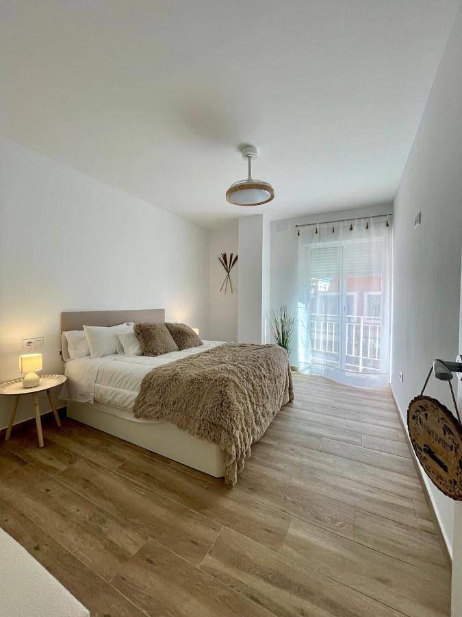 Apartamento de vacaciones para 8 personas, con vistas y balcón - 1