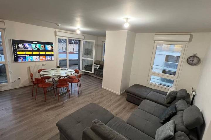 Apartamento de vacaciones para 7 personas, con vistas y balcón - 1