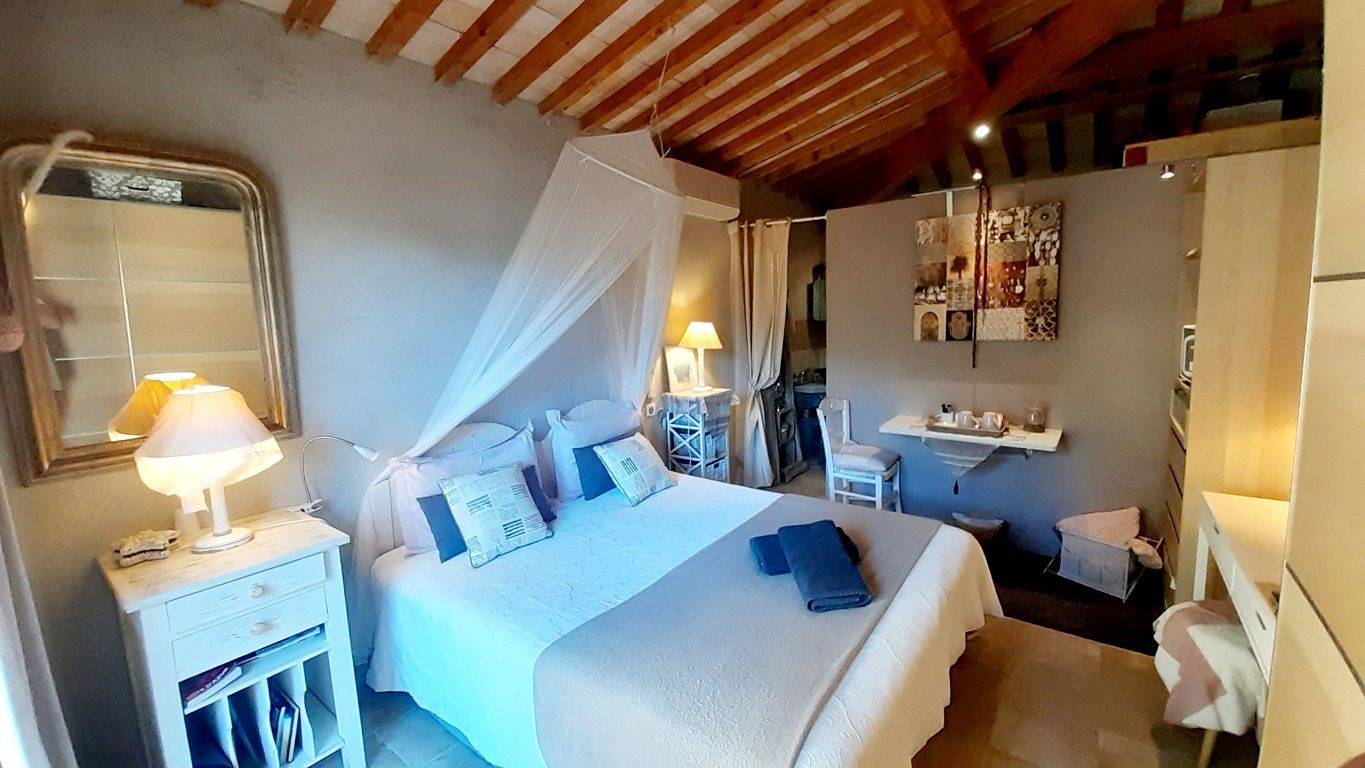 Chambres d'hôtes Massacan, vue mer - Chambre colline vue mer in Le Lavandou, Région de Toulon