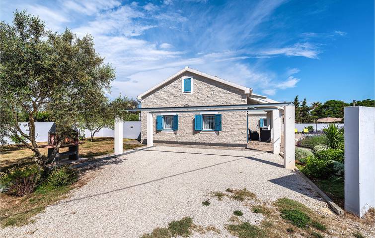 Ferienhaus für 6 Personen, mit Pool und Garten sowie Terrasse in Privlaka - 2