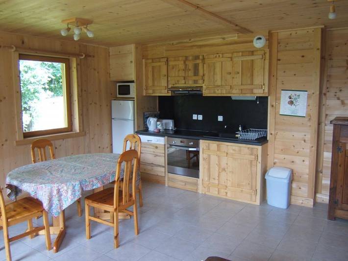 Chalet pour 6 personnes, avec jardin à Notre-Dame-de-Bellecombe - 2