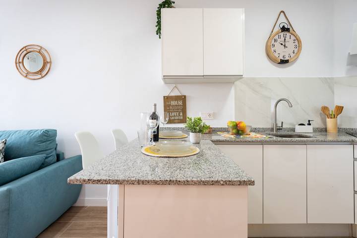 Apartamento para 2 personas, con piscina y jardín en La Colina Torremolinos