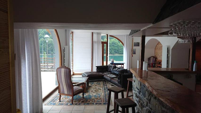 Gîte pour 12 personnes, avec terrasse ainsi que vue sur le lac et vue dans Station d'Artouste - 4