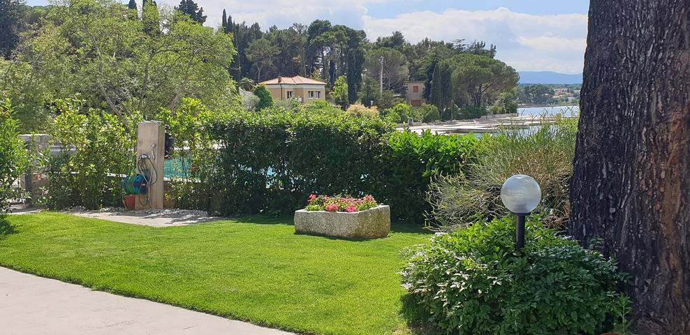 Ferienwohnung für 4 Personen, mit Balkon/Terrasse in Malinska - 2