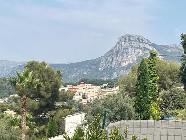 Casa de vacaciones para 6 personas, con vistas y jardín - 1