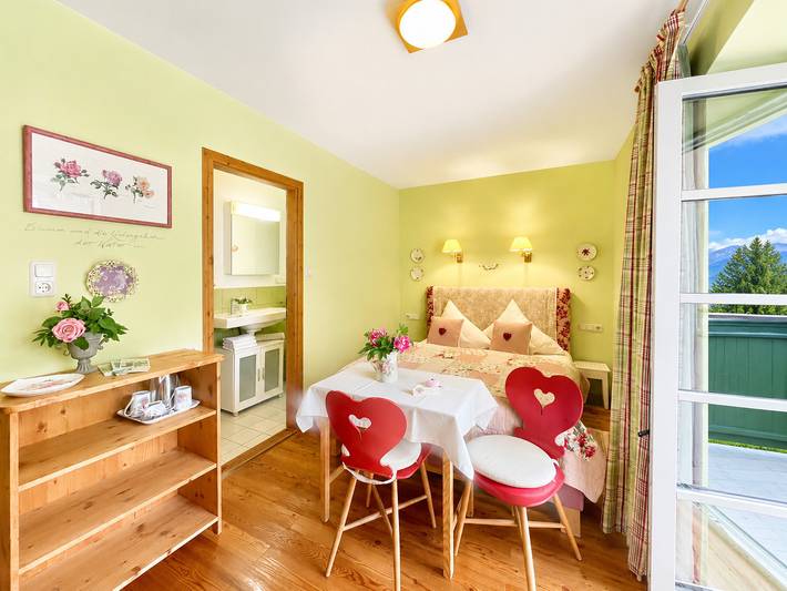 Ganze Ferienwohnung, Zimmer mit Balkon in Seefeld in Tirol, Innsbruck Land
