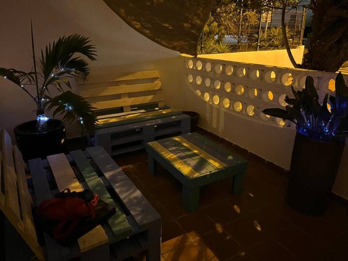 Apartamento entero, Apartamento vacacional 'New Cozy Flat' con vistas, piscina privada y Wi-Fi in Costa del Silencio, Arona 