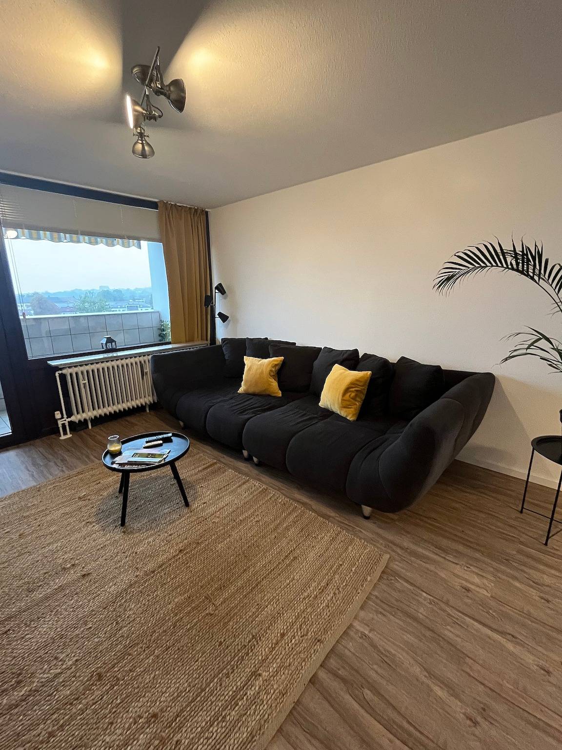 Ganze Wohnung, Ferienwohnung 'Bayreuth Apart No 7' mit Bergblick, Balkon und Wi-Fi in Frankenalb
