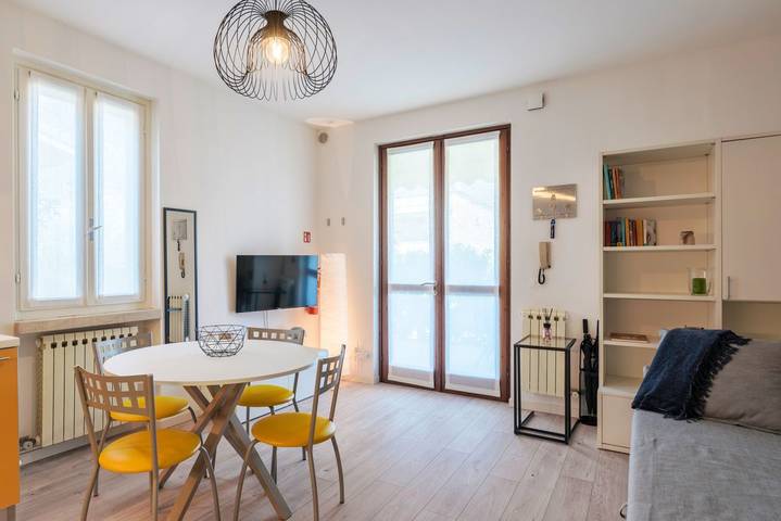 Ferienhaus für 2 Personen, mit Balkon/Terrasse und Seeblick in Sirmione - 2