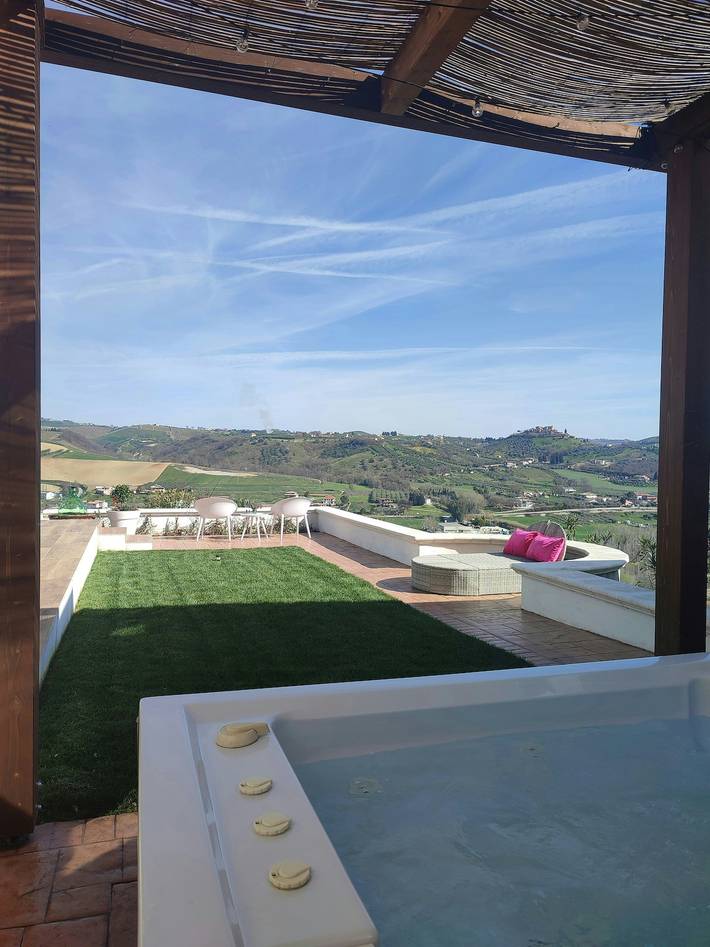 Villa con home theatre nella valle del fiume Fino in Penne, Provincia di Pescara