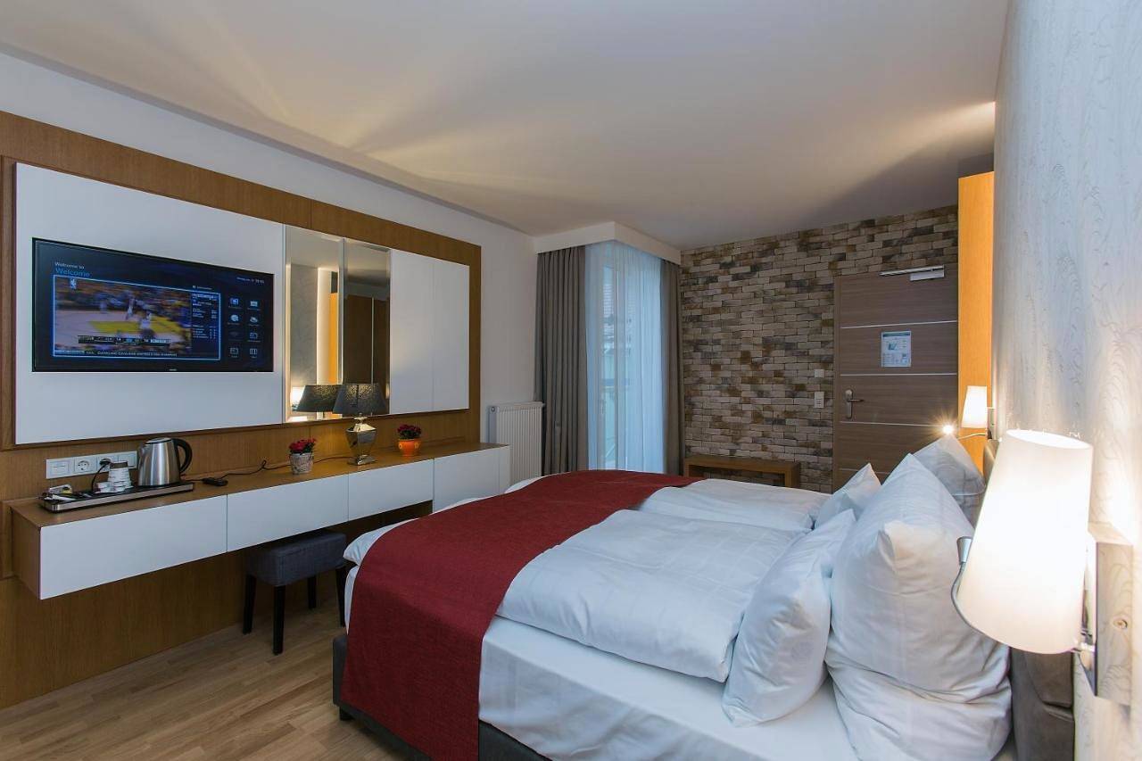 Hotel am Schrannenplatz in Memmingen, Souabe (Bavière)
