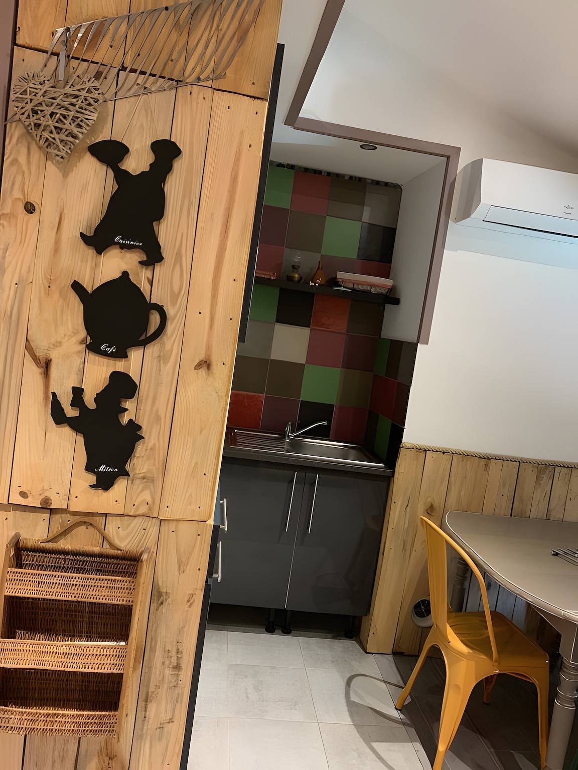 Ferienhaus 'Le Mas Des Mourguettes' mit Gemeinschaftspool, Wlan und Klimaanlage in Le Thor, Vaucluse