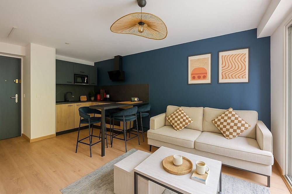 Entire apartment, Apartment in the heart of Marcq-en-Baroeul, 5 min from Lille! in Marcq-en-Barœul, Lille region