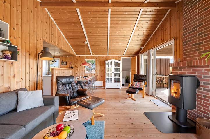Nice home in Harboøre w/ Wifi and 3 Bedrooms in Vejlby Klit, Lemvig und Umgebung