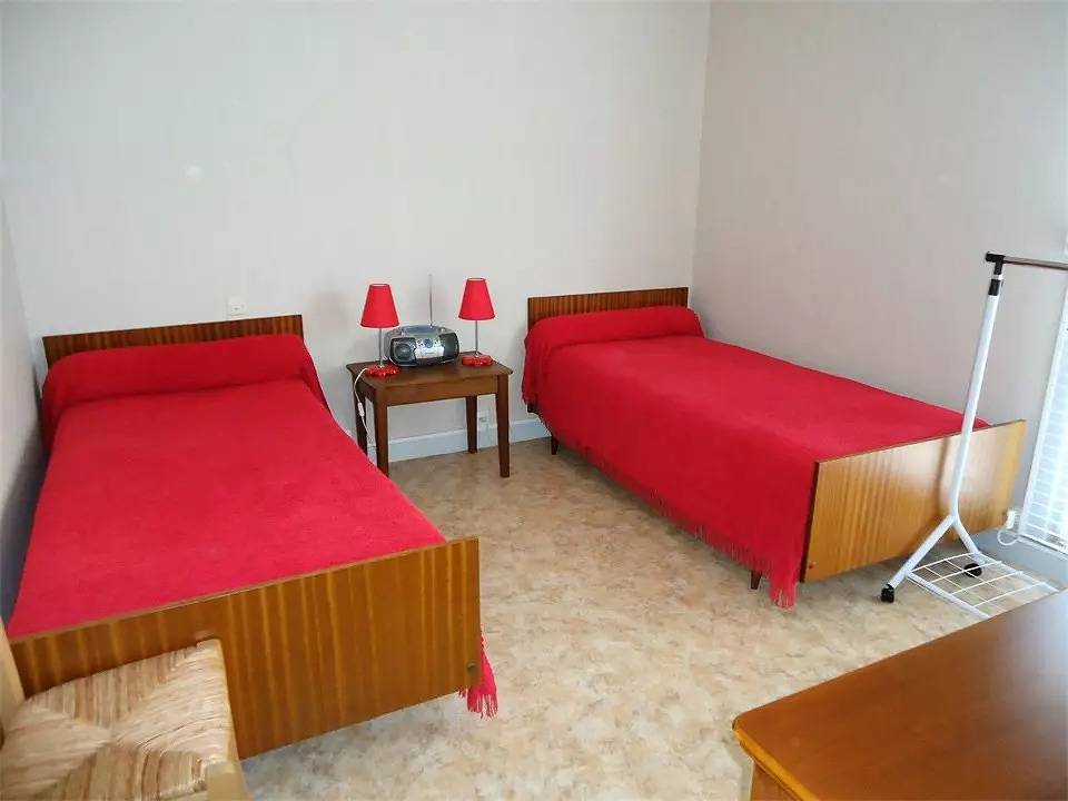 Entire apartment, Apartment T3, close to all amenities. in Pléneuf-Val-André, Côte d’Émeraude