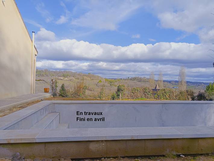Gîte pour 6 personnes, avec Piscine à Saint-Rabier - 2