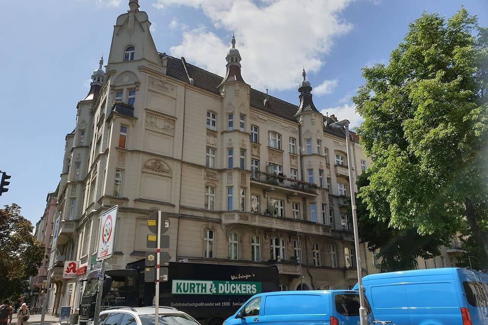 Ganze Wohnung, Zimmer in Centrum von Berlin in Wedding Berlin, Berlin