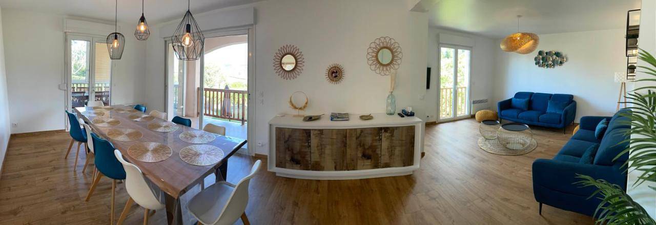 Location de vacances pour 18 personnes, avec vue sur le lac ainsi que jardin et sauna à Savines-le-Lac - 2