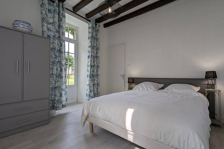 Gîte pour 4 personnes, avec jardin et piscine à Bellon - 3