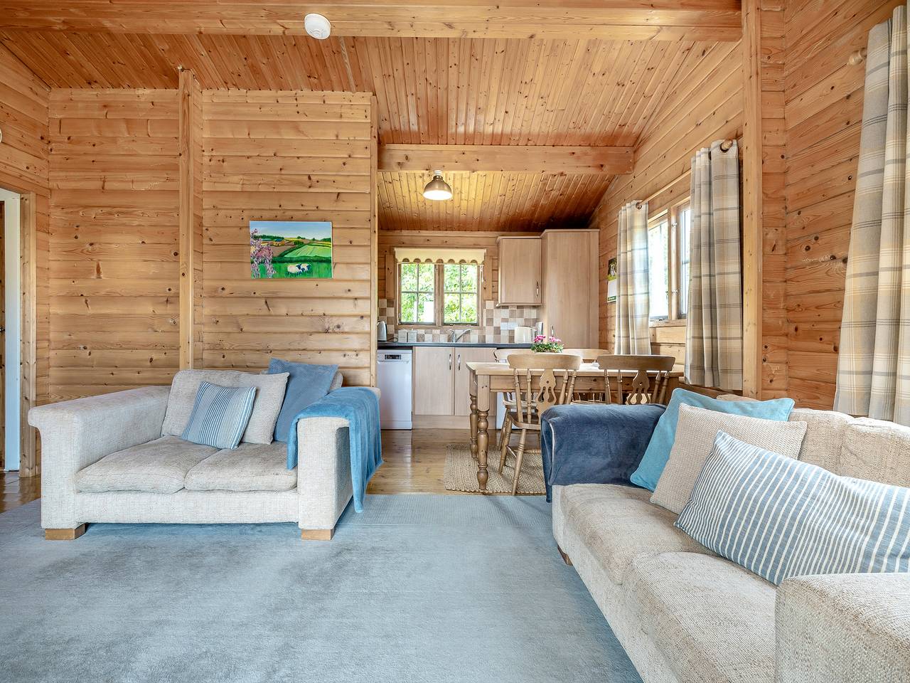 Field Lodge - E4380 in Derbyshire