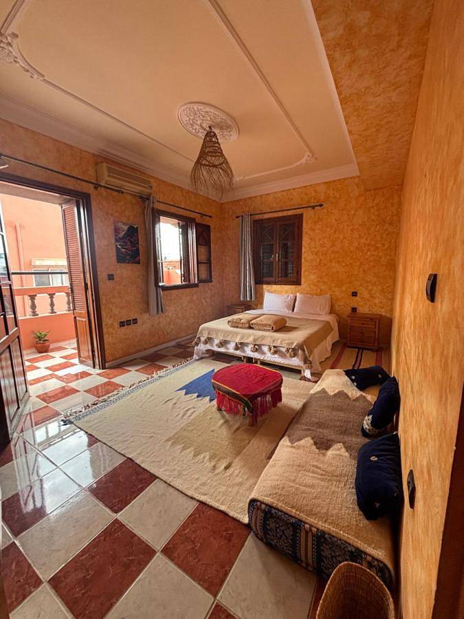 Auberge pour 7 personnes, avec terrasse et jardin