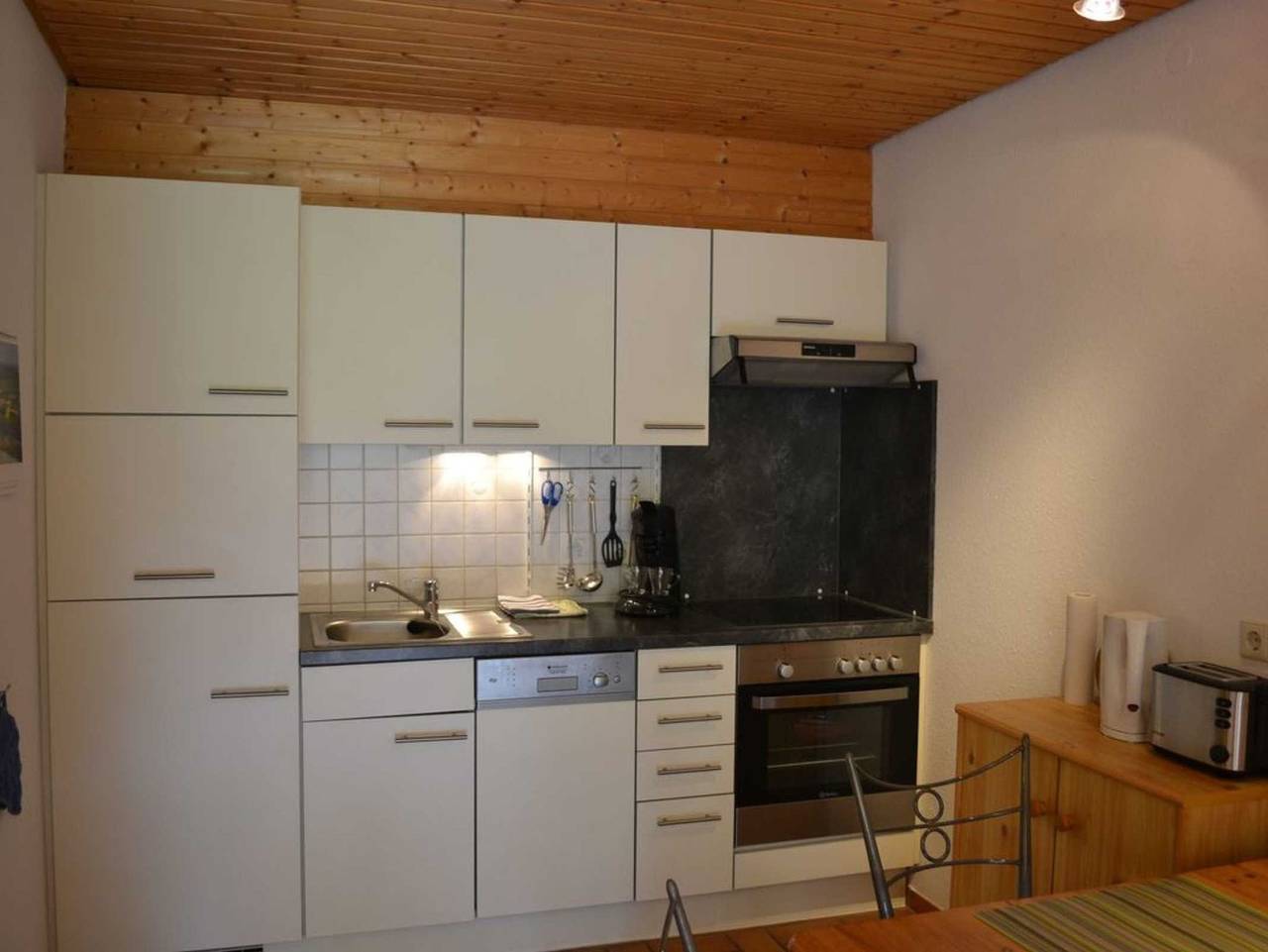 Ganze Ferienwohnung, Haus Koch - 1-Raum-Appartement Koch Nr. 2, Dusche/Wc, 36 qm, Eg in Bermatingen, Region Bodensee-Oberschwaben