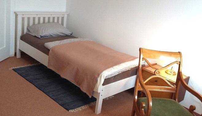 Ferienwohnung Hofgarten - Ferienwohnung mit Küche und Garten in Ansbach, Romantische Straße