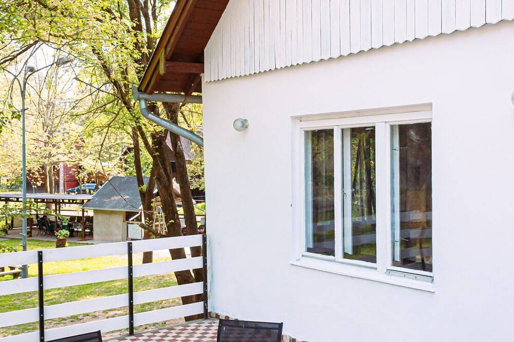 Ganze Wohnung, Romantic Apartments with wellness, and fishing area! in Komitat Jaß-Großkumanien-Sollnock