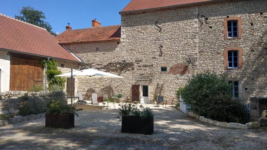 Chambre d’hôte pour 4 personnes, avec Terrasse ainsi que Jardin et Vue