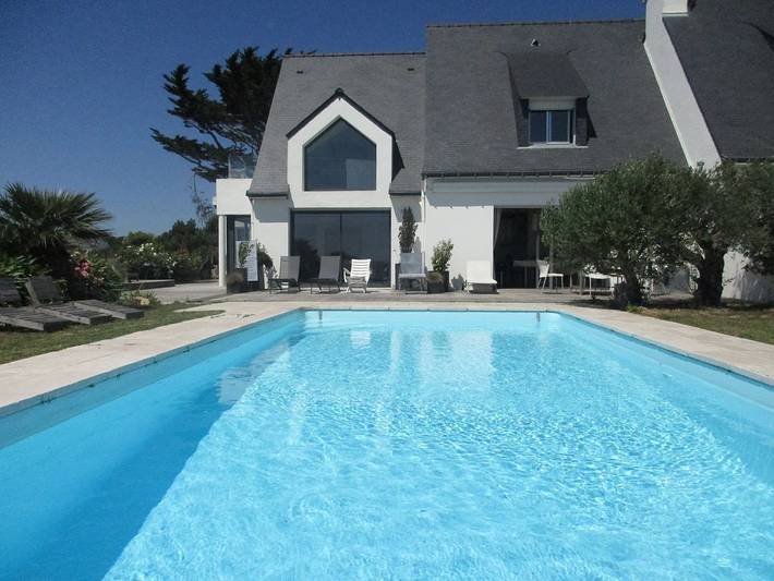 Gîte pour 8 personnes, avec piscine ainsi que terrasse et jardin à Plouharnel - 2