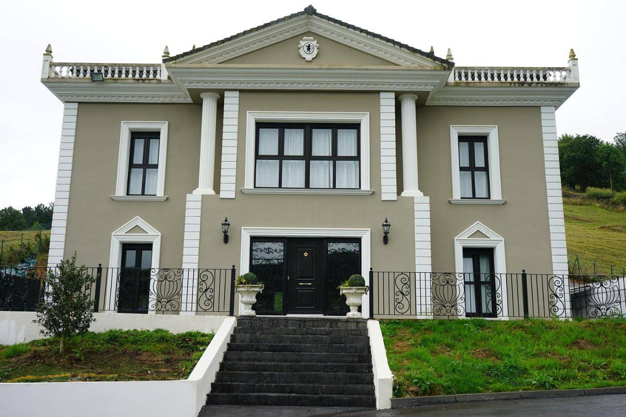 Apartamento entero, Rural Palace in Sopuerta, Cordillera Cantábrica