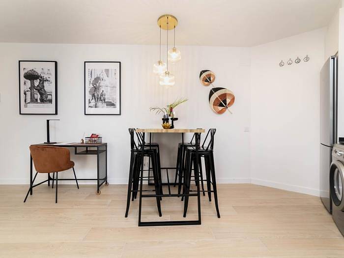 Apartamento vacacional entero, Aurora Stays by Charming Vi, Apartamento para 4, parking gratis in Madrid, Provincia de Madrid