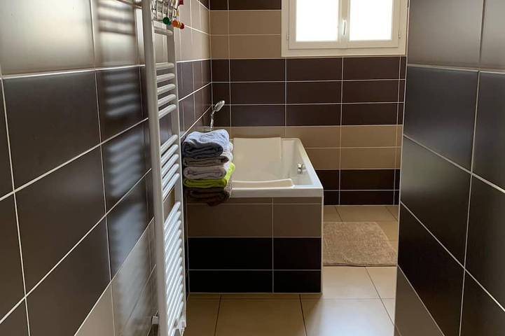 Location de vacances pour 6 personnes, avec piscine à Cussac-Fort-Médoc - 4