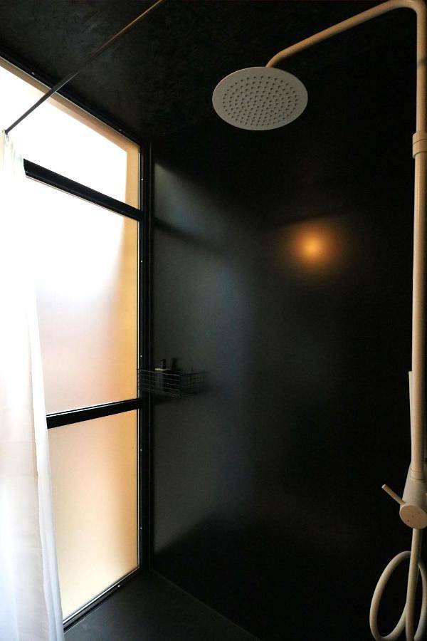 Gîte pour 3 personnes, avec terrasse et vue à Augerolles - 2