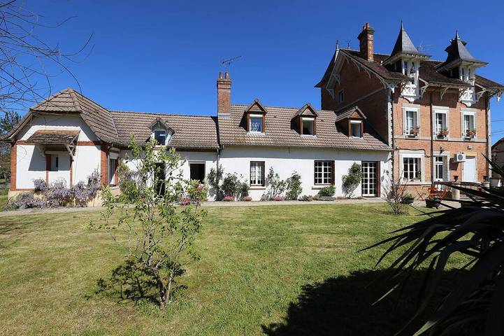 Gîte pour 2 personnes, avec Jardin à Salbris