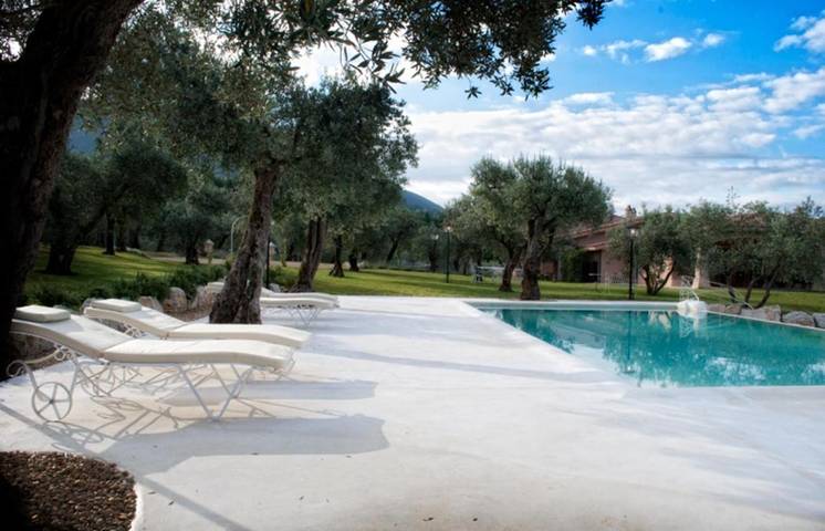 Chambre d’hôte pour 3 personnes, avec piscine ainsi que jardin et vue dans Sant Elia Fiumerapido - 3