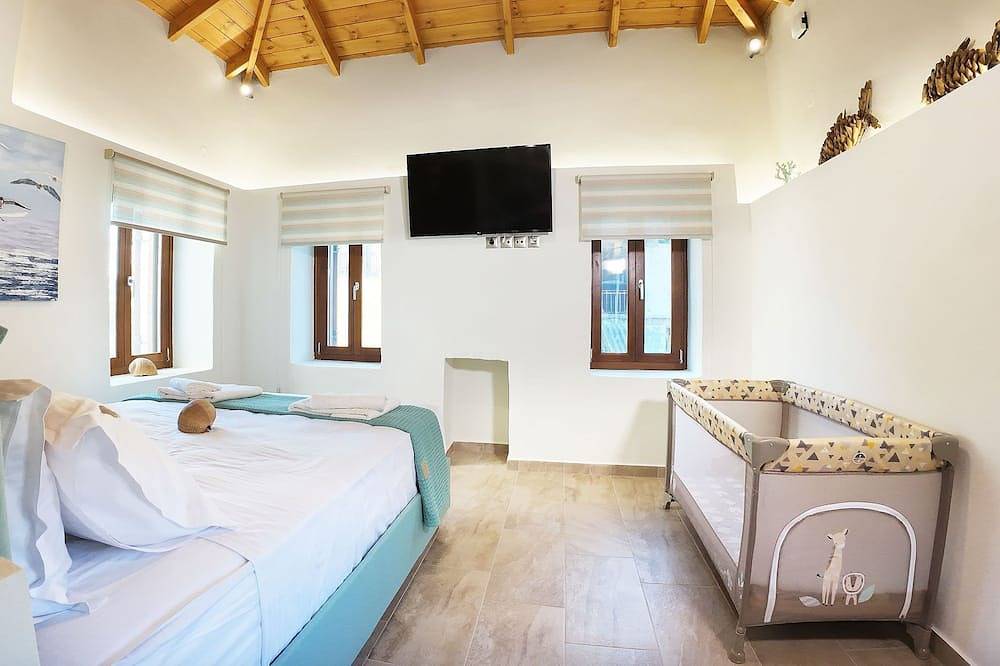 Myrsini's Upstairs Studio in Pilion