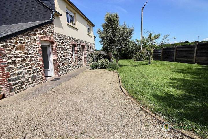 Gîte pour 9 personnes, avec Terrasse et Jardin dans Plage du Port Morvan - 3