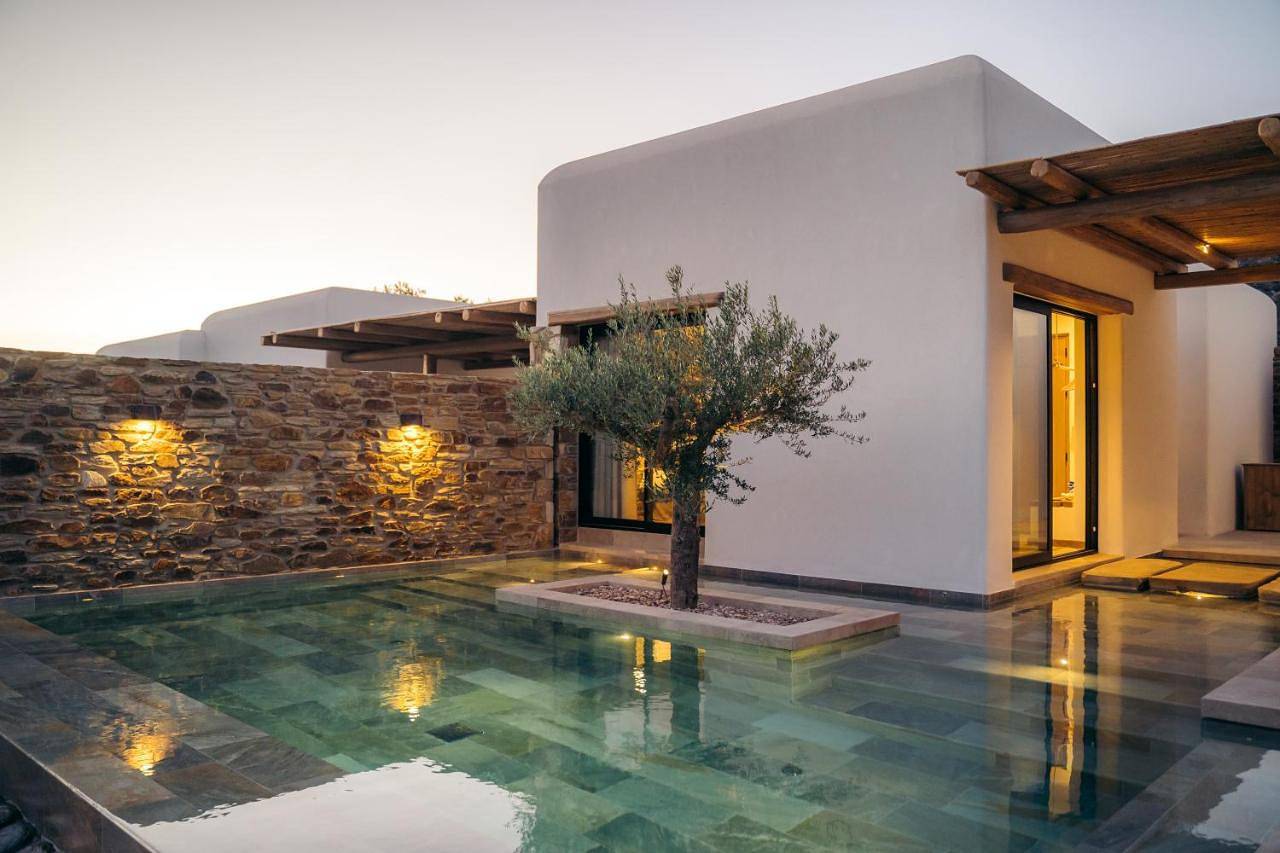 Hide Out Villas in Mylopotas, Ios