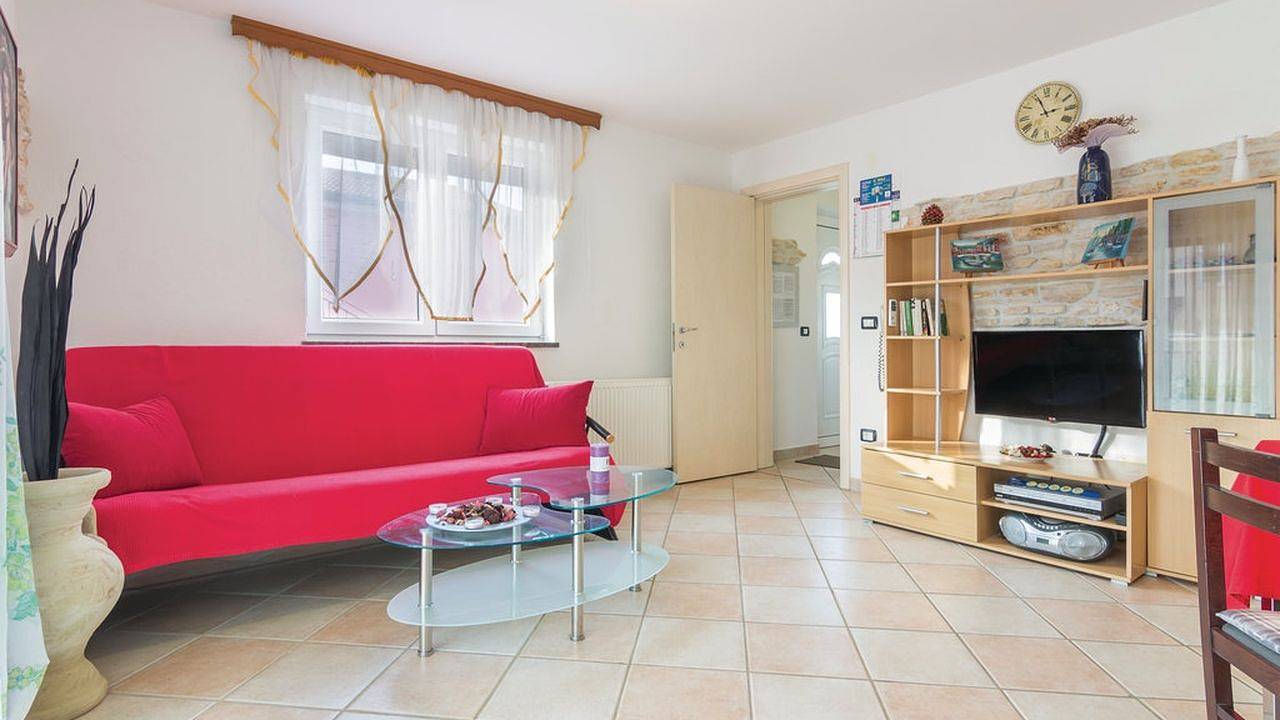 Ganze Ferienwohnung, Ferienwohnung für 4 Personen (35 m²) in Fratrici in Zambratija, Umag und Umgebung